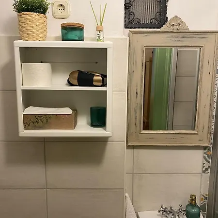 Hengermalom Kuria Апартаменты Szecseny